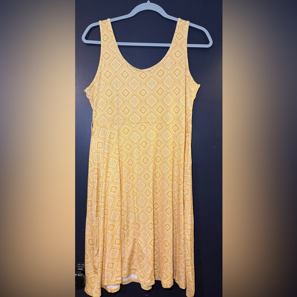 Yellow Geometric Pattern Dress - Picture 6 of 6